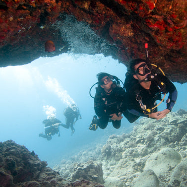 PADI Cavern Diver Course - North American Divers